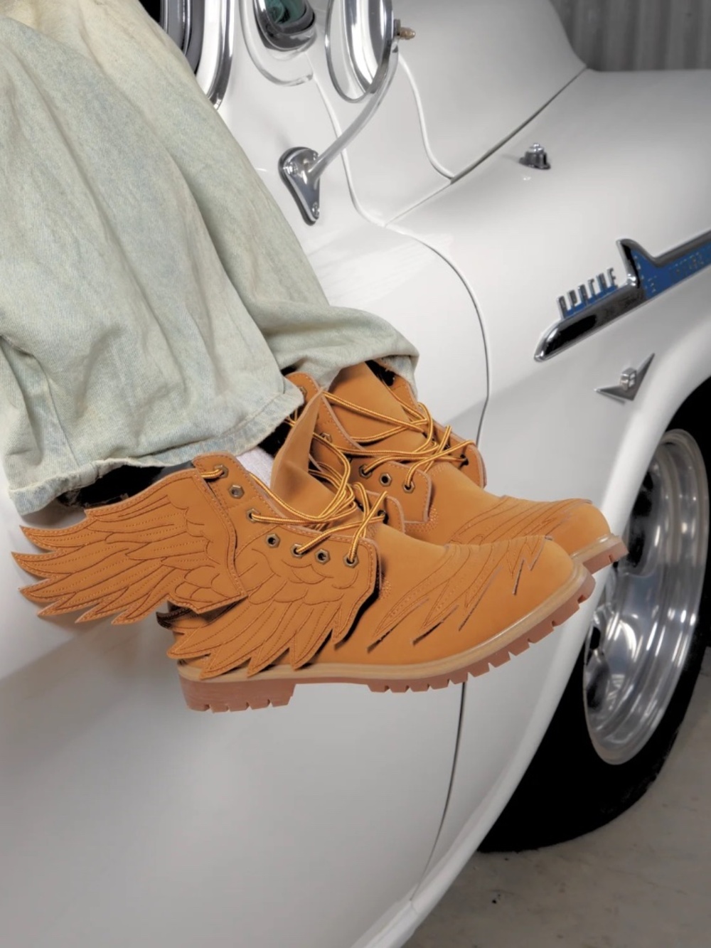 Bravest Studios WING BOOTS Brand New with Box